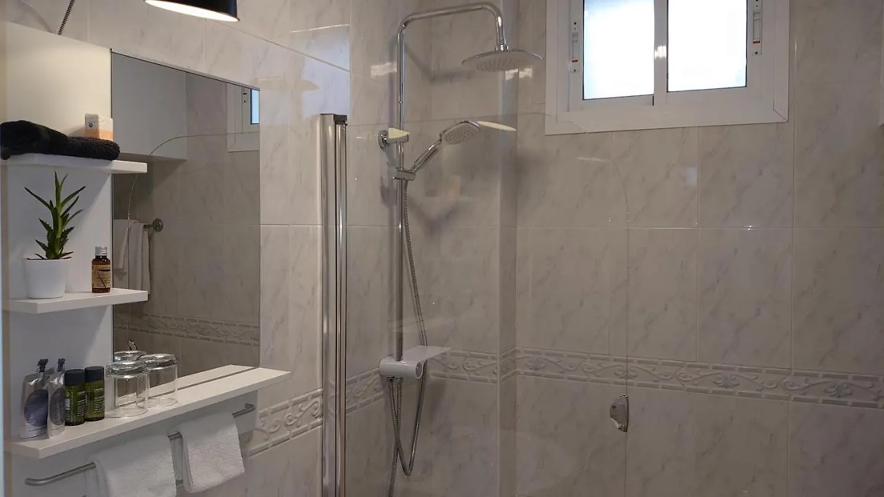 Carmen Rooms -- Boutique B&B By The Sea Nerja 3*,